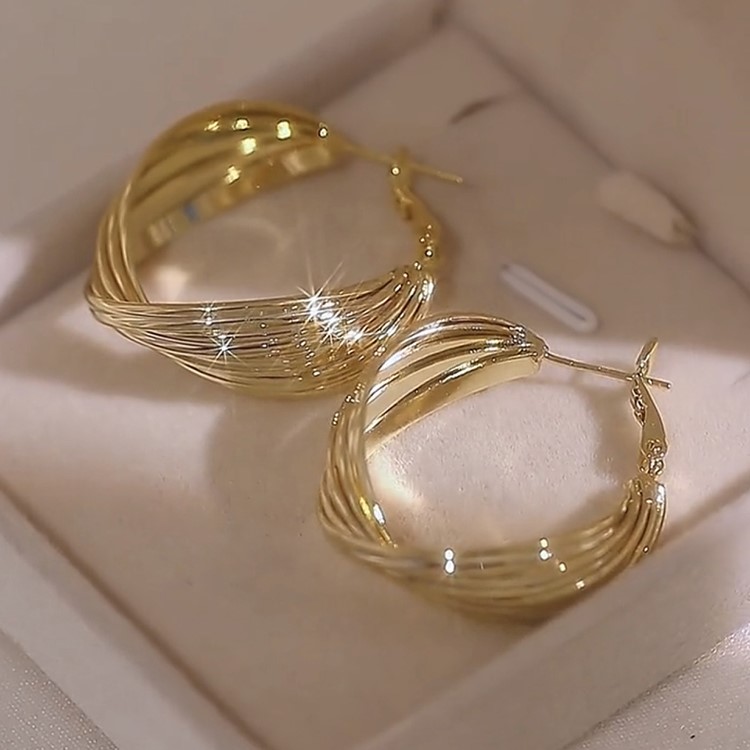 設計感 扭曲金屬耳環