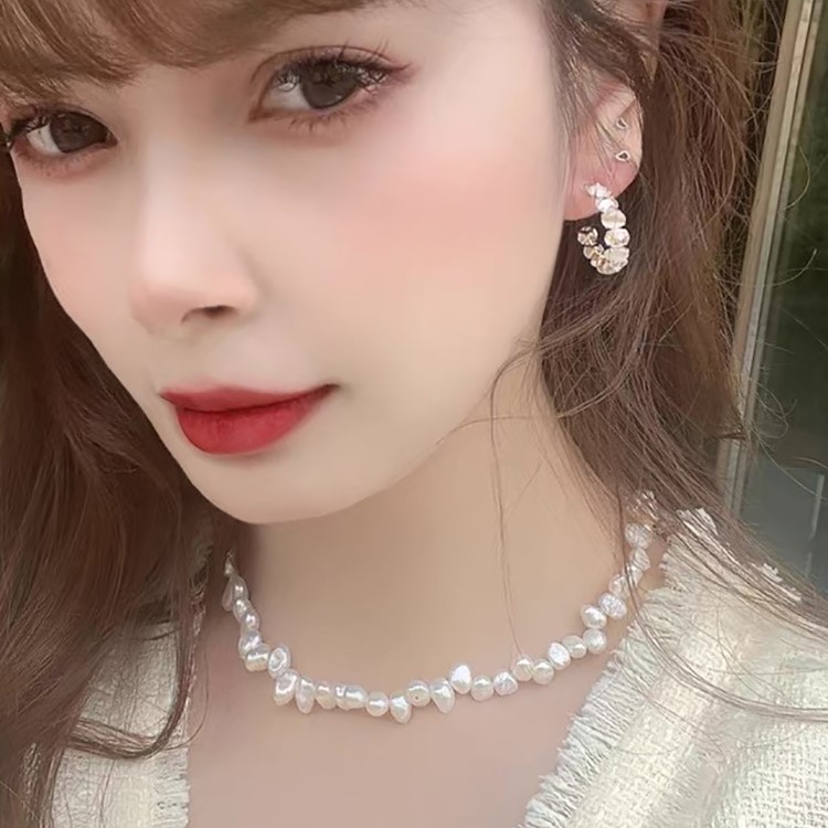 設計感閃鑽貓眼石耳圈