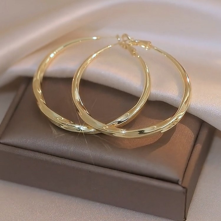 光面扭曲氣質大耳圈