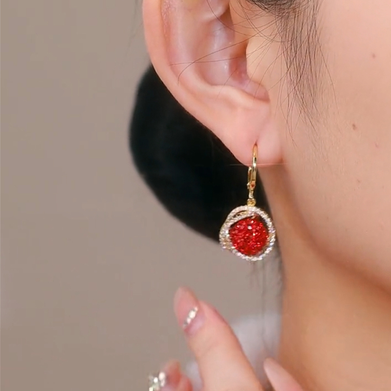 時尚紅鑽球洋氣耳環