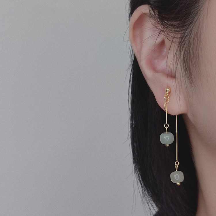 和田玉流蘇 • 夾式耳環