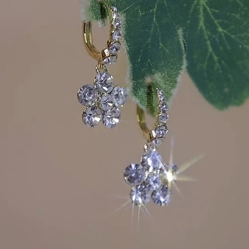 精緻鋯石花朵耳環
