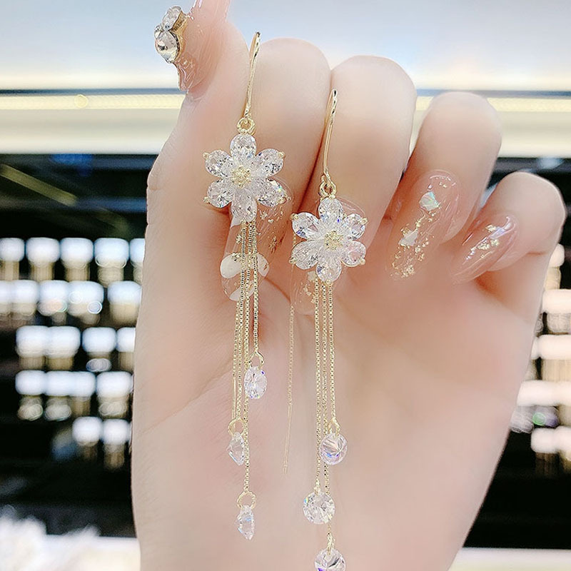水晶花朵流蘇耳環