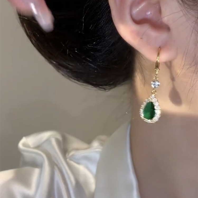 祖母綠水晶鋯石耳環
