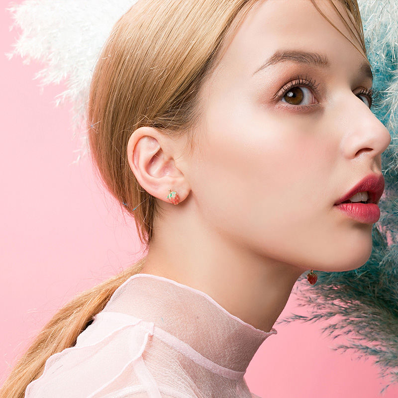 可愛草莓 長款不對稱設計耳環