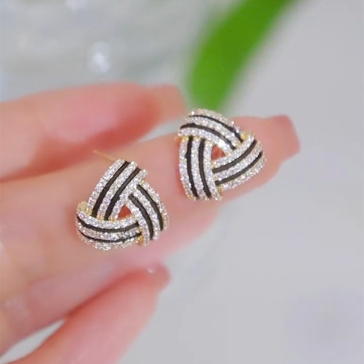 簡約氣質925銀針 黑白條紋三角形耳環