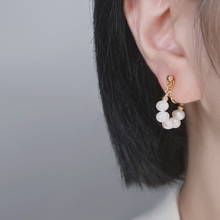 五顆珍珠貝珠無耳洞耳環