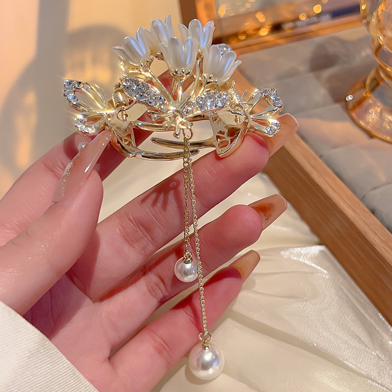 鬱金香珍珠流蘇髮夾