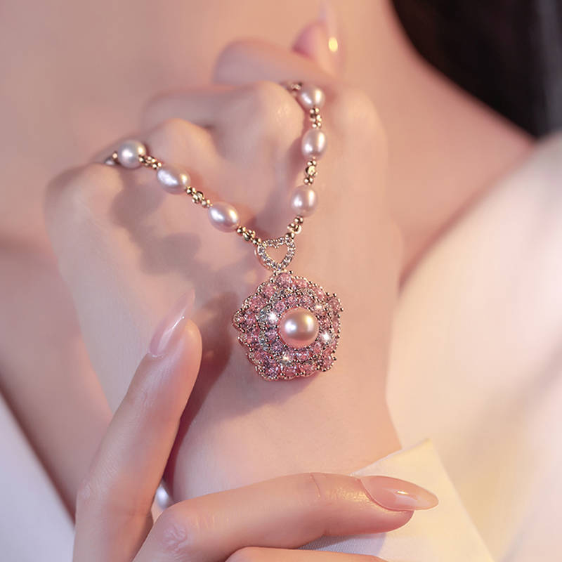 旋轉花朵珍珠項錬