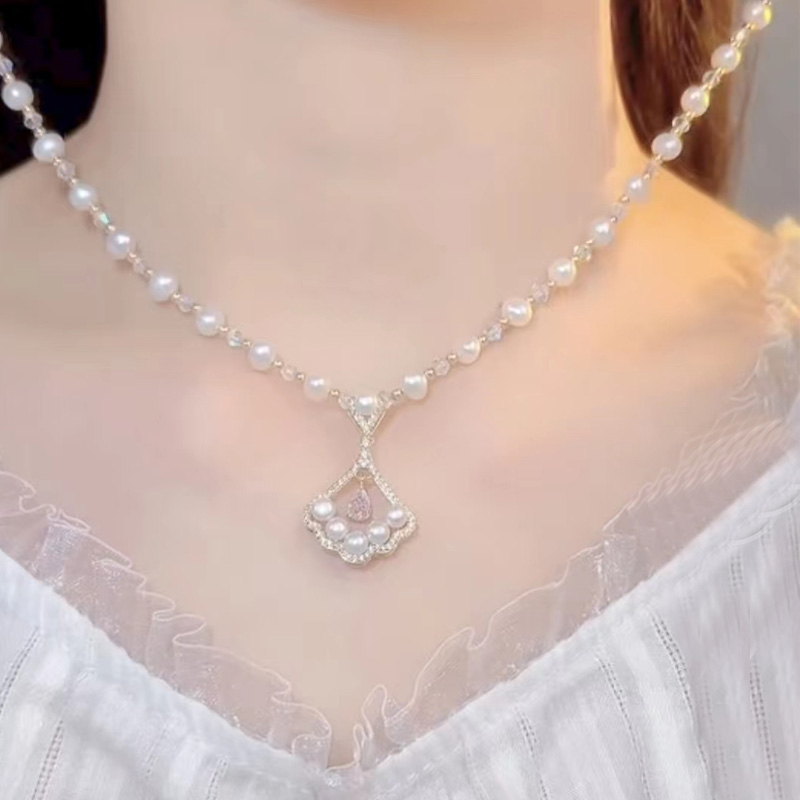銀杏葉珍珠項錬