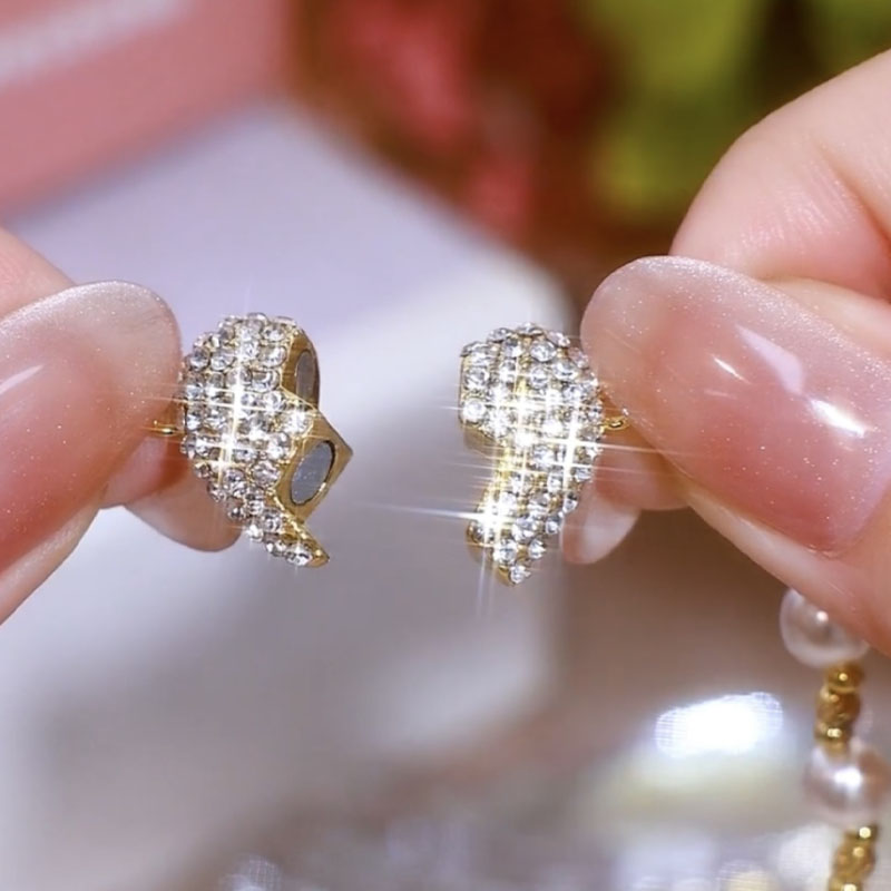 愛心相吸珍珠項錬