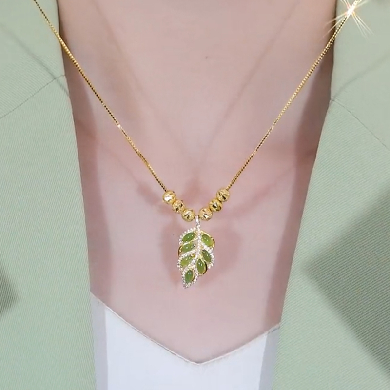 碎銀子綠色樹葉項錬