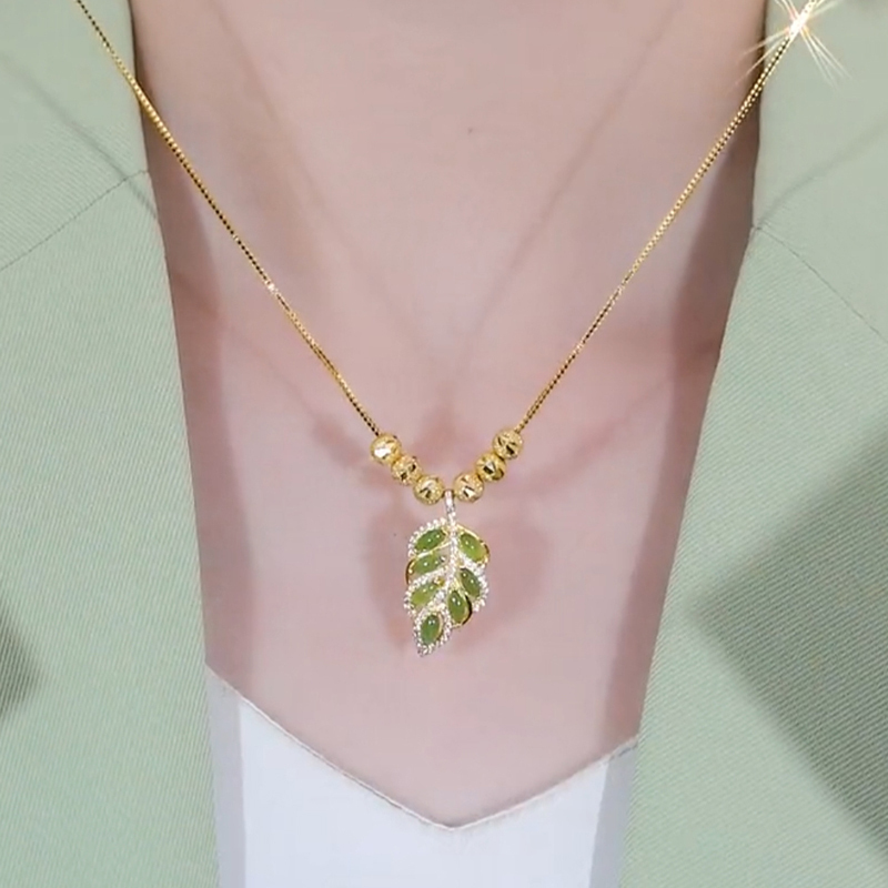 碎銀子綠色樹葉項錬