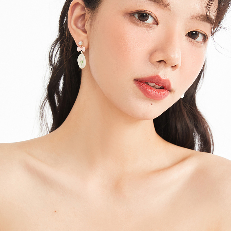 鬱金香蝴蝶結無耳洞耳環