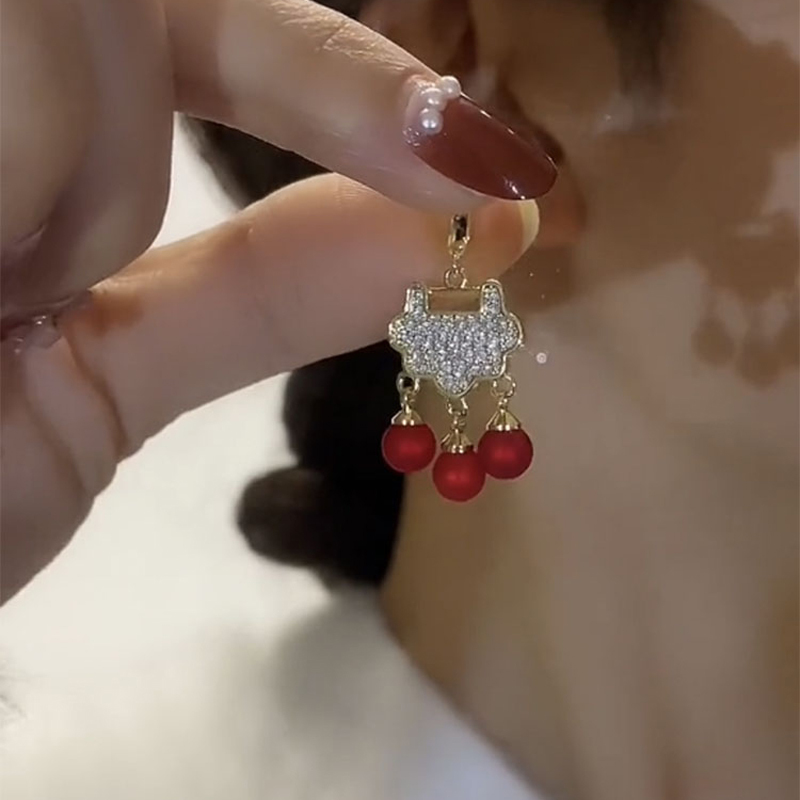 平安鎖紅珍珠耳環