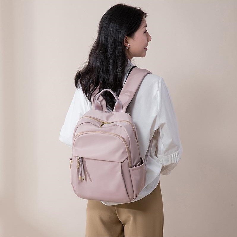 出差大容量 防水輕便多功能通勤後背包