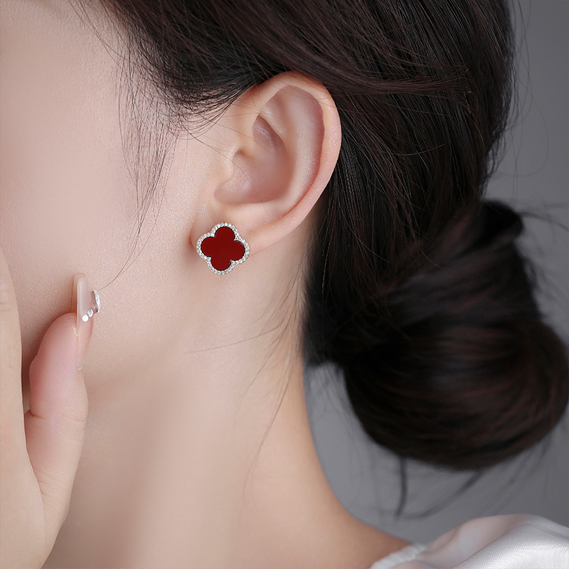紅色四葉草純銀針耳環
