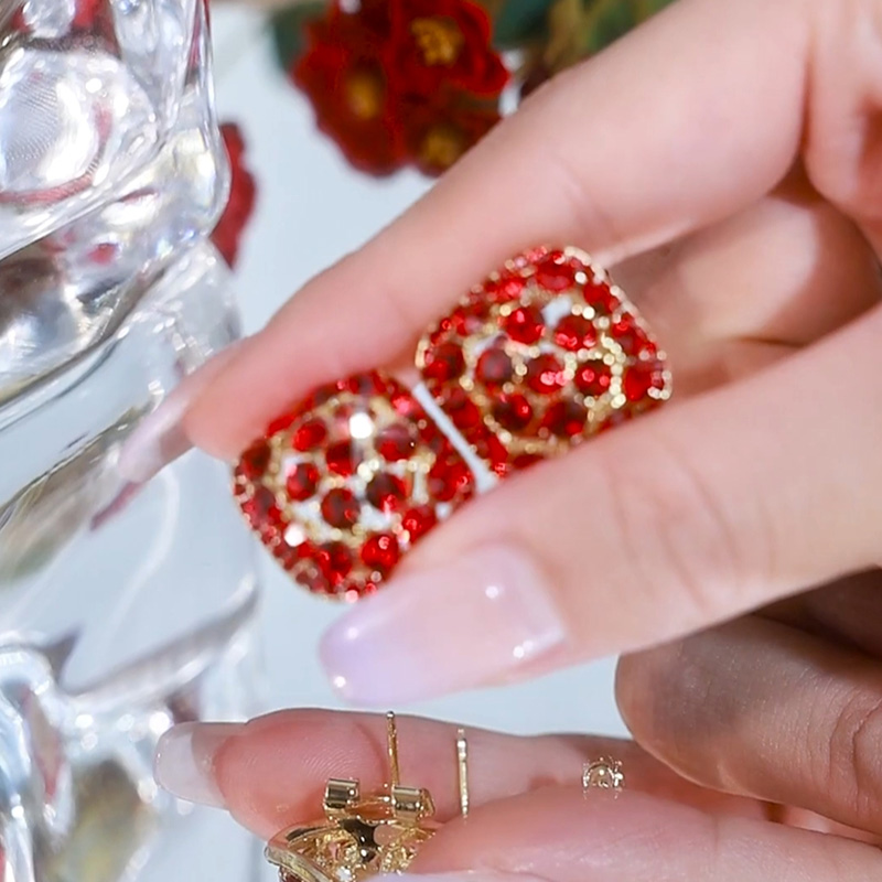 紅色小方塊水晶耳環