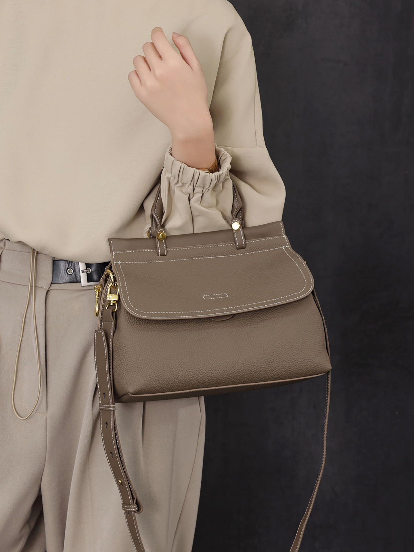 輕奢頭層牛皮手提包真皮斜肩包