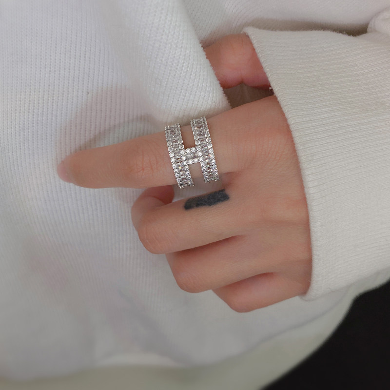 爆閃H字母排鑽銀色開口戒指
