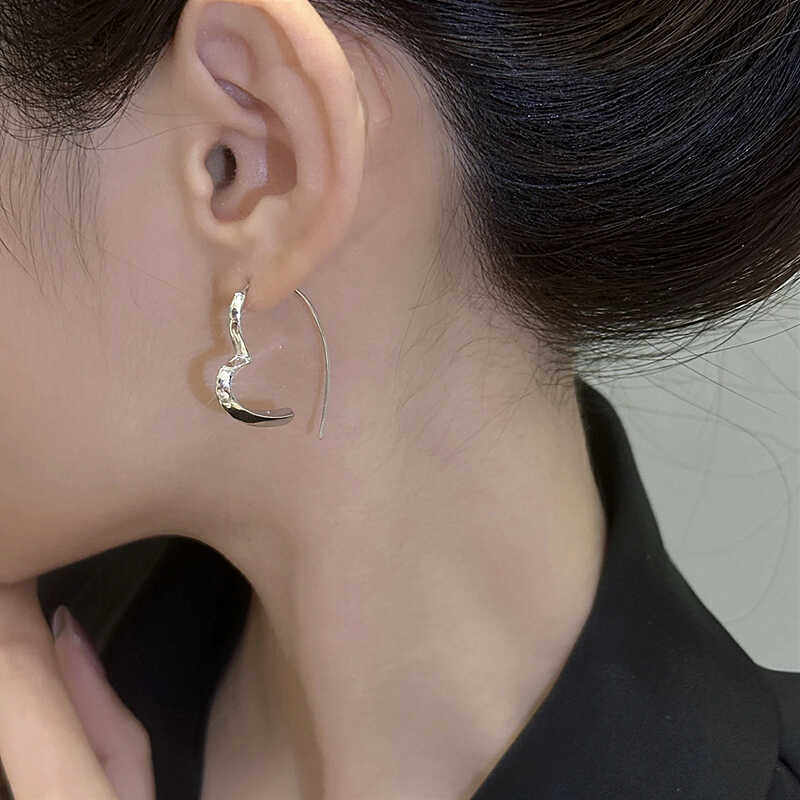 設計感金屬愛心耳環