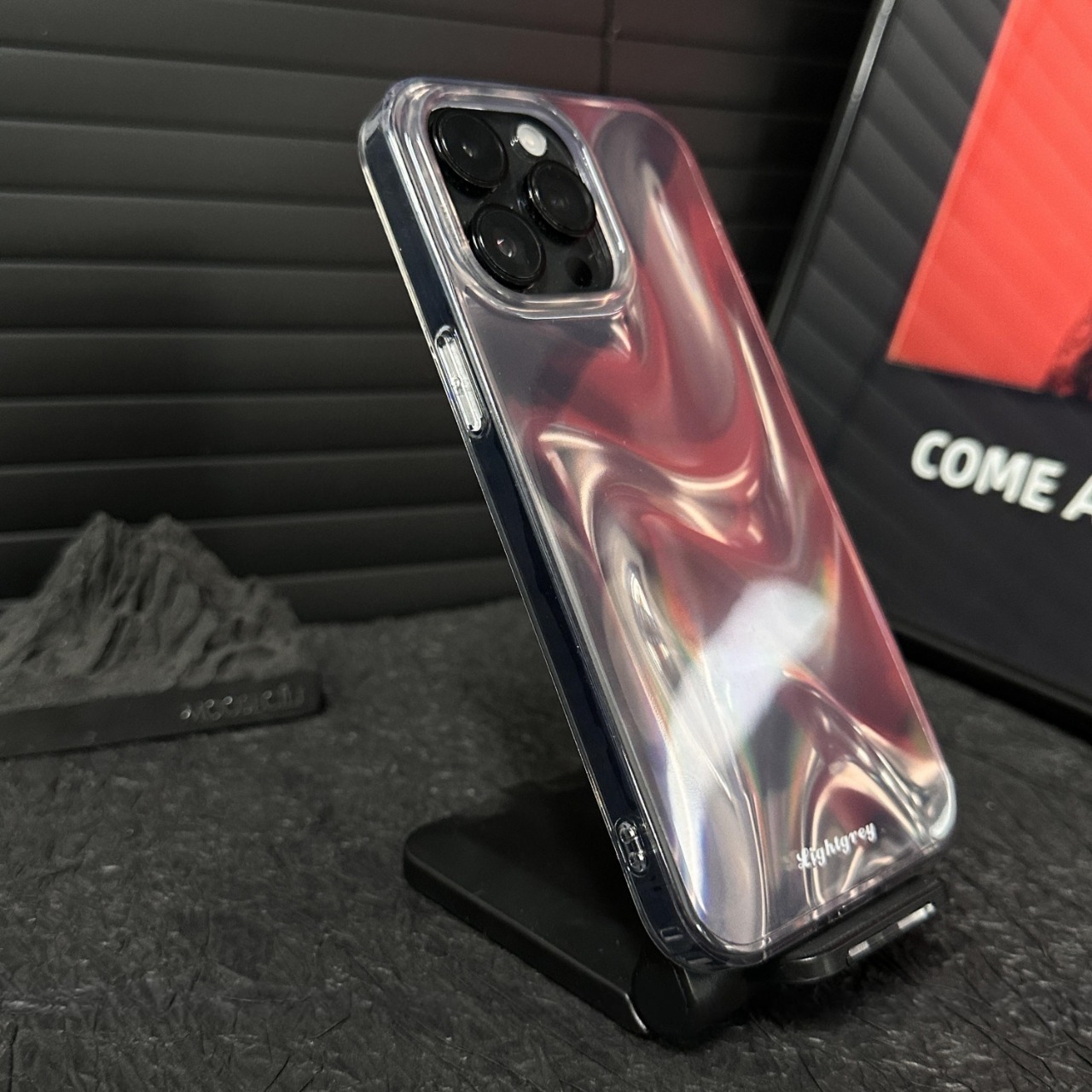 綢緞暈染流光潮酷iphone保護殼