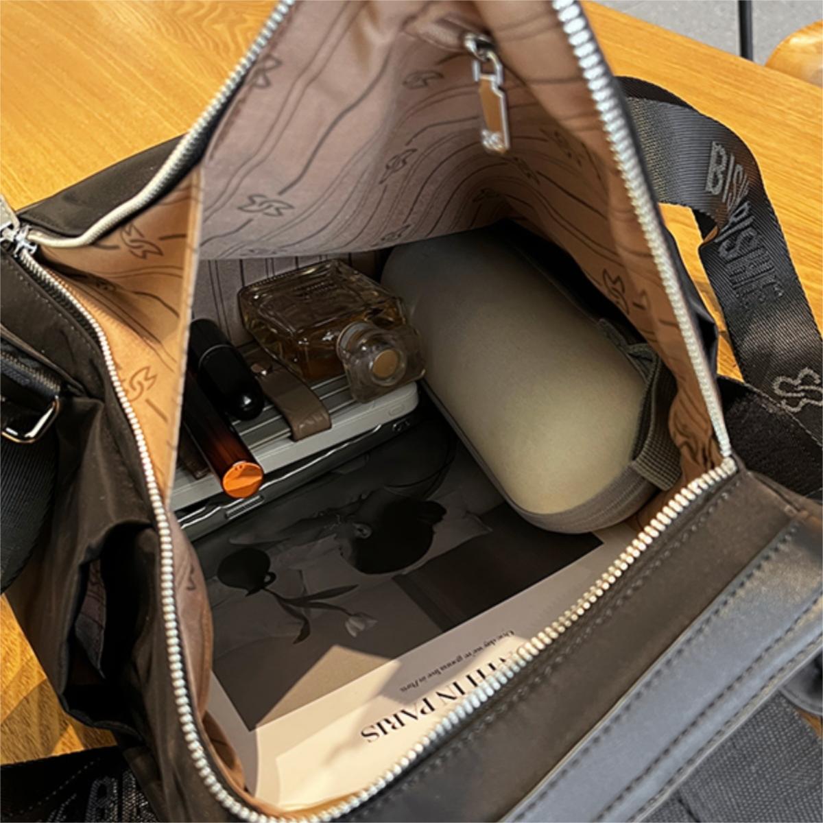 雙肩包 輕便大容量書包後背包