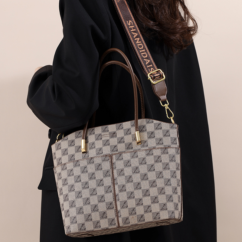 [Copy]百搭手提印花單肩包