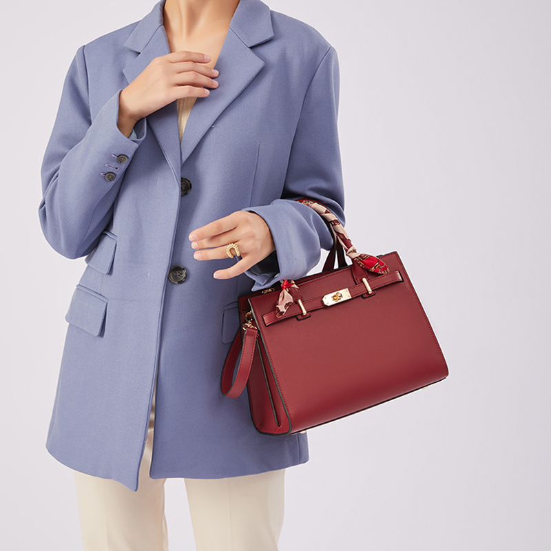 大容量手提包紅色媽媽包