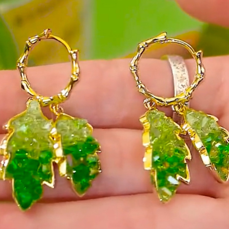 翠綠樹葉鋯石耳環