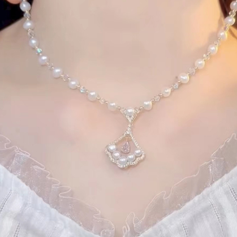銀杏葉珍珠項錬