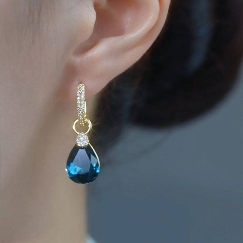 藍色寶石輕奢耳環