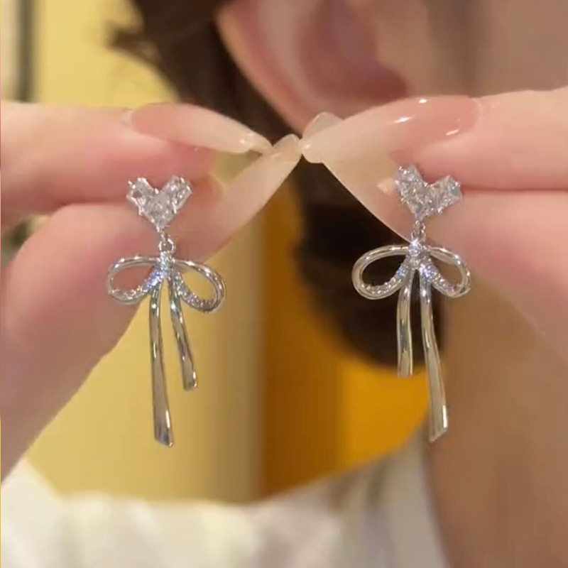 925銀針鋯石愛心蝴蝶結耳環