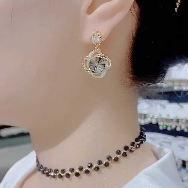 輕奢高級感復古水晶耳環