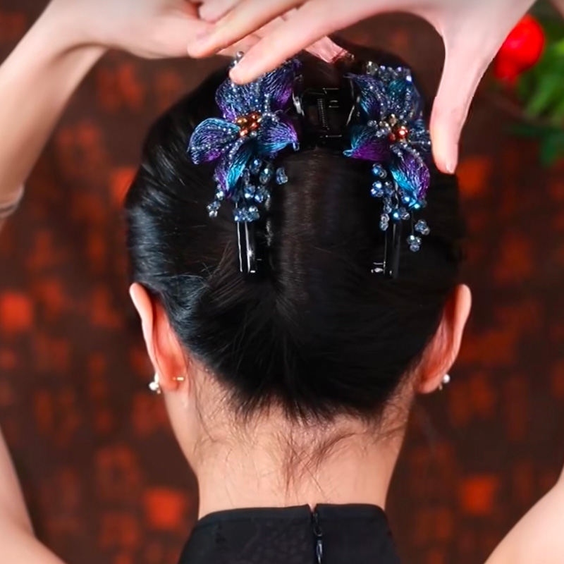 高端輕奢手工銅絲花朵水晶抓夾