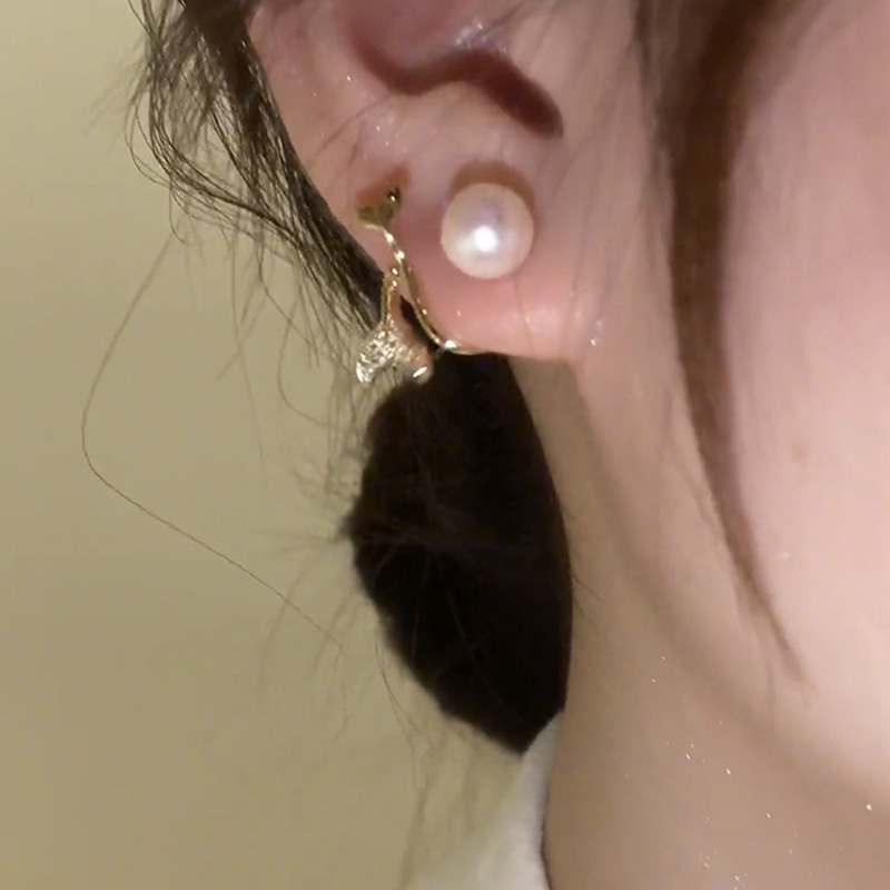 前後兩戴珍珠魚尾耳環