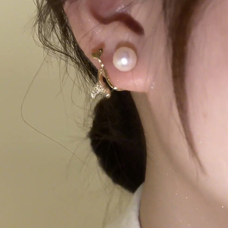 前後兩戴珍珠魚尾耳環