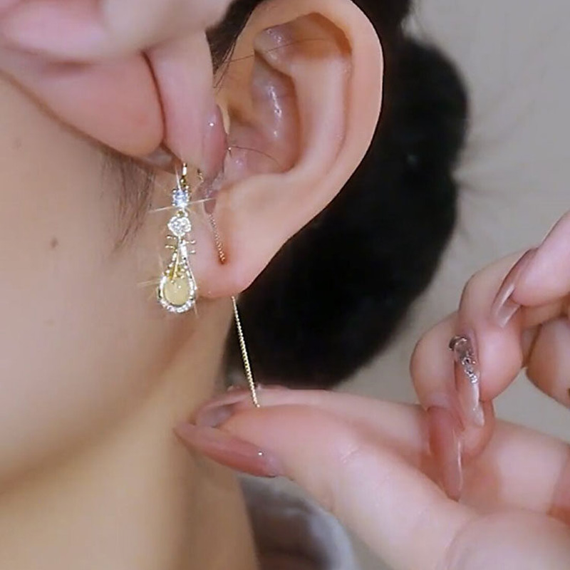 法式復古風貓眼石流蘇耳環