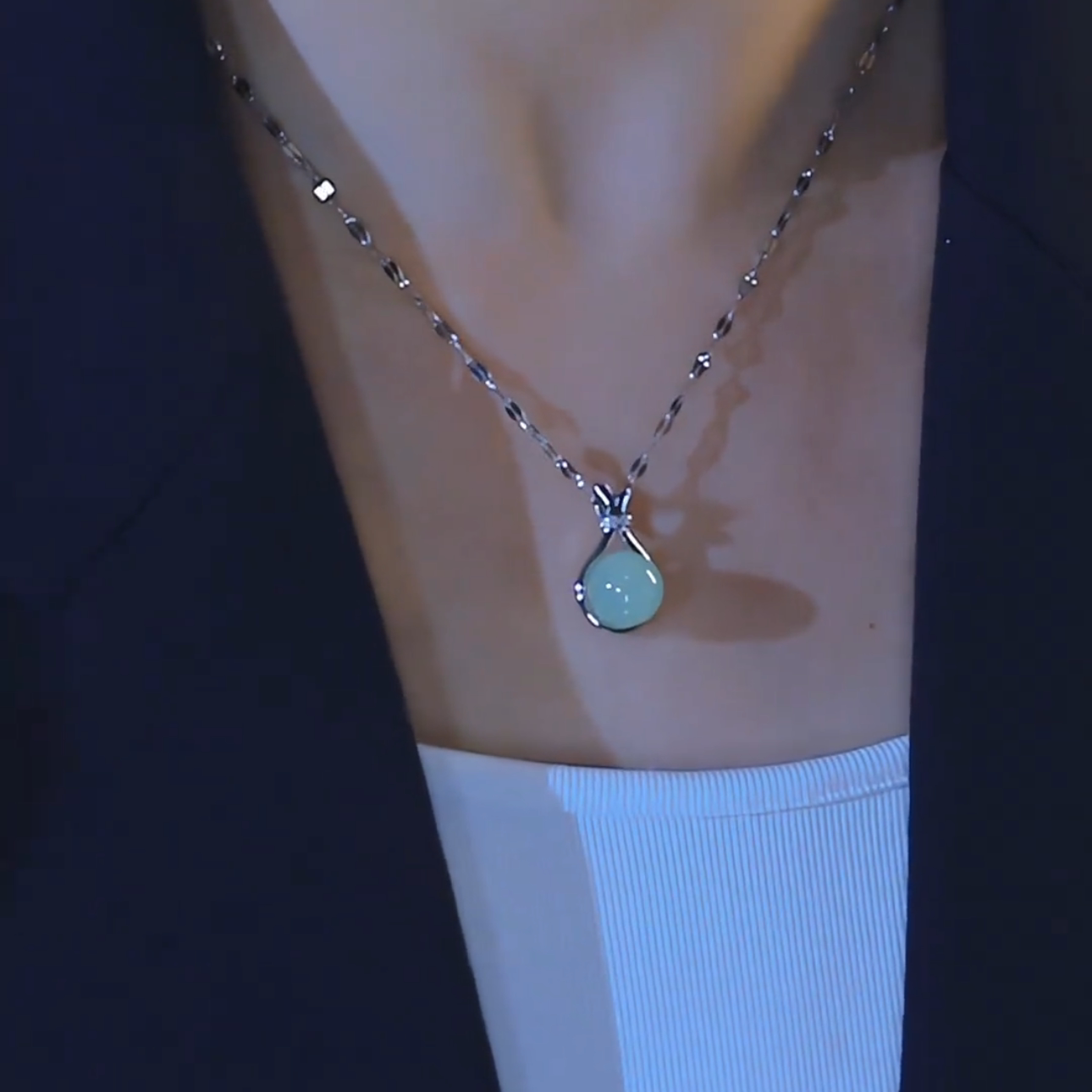 銀色福袋錢袋項錬