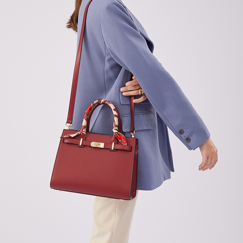 大容量手提包紅色媽媽包