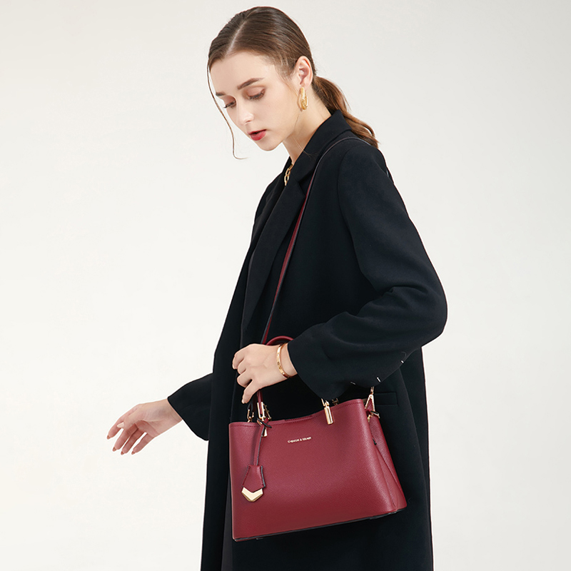 高級感紅色手提包斜背包