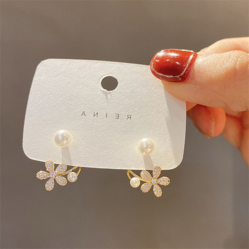 氣質感花朵珍珠耳環