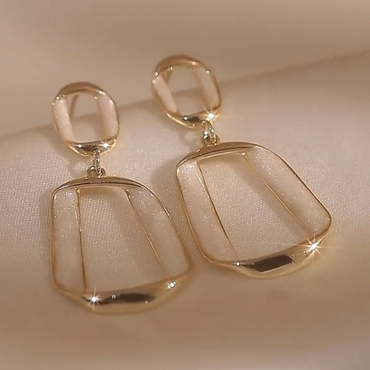 誇張幾何氣質耳環