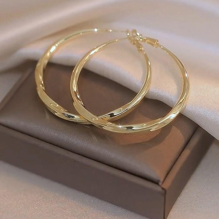 光面扭曲氣質大耳圈