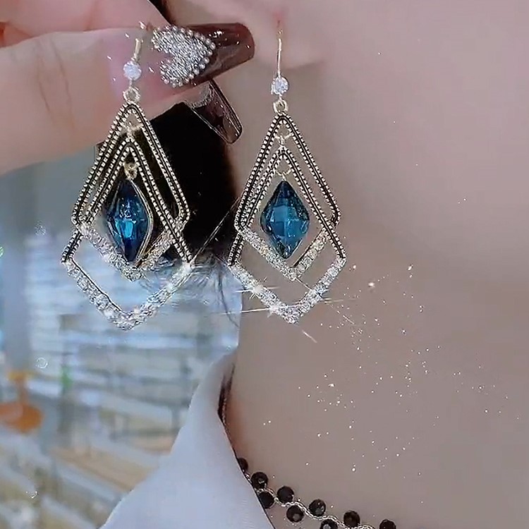 高級感水晶幾何耳環