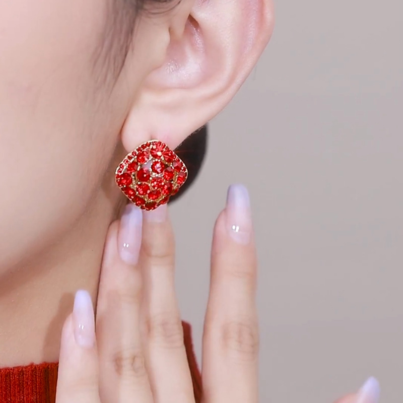 紅色小方塊水晶耳環