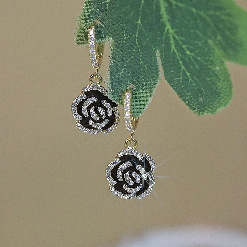 黑色玫瑰花耳扣耳環