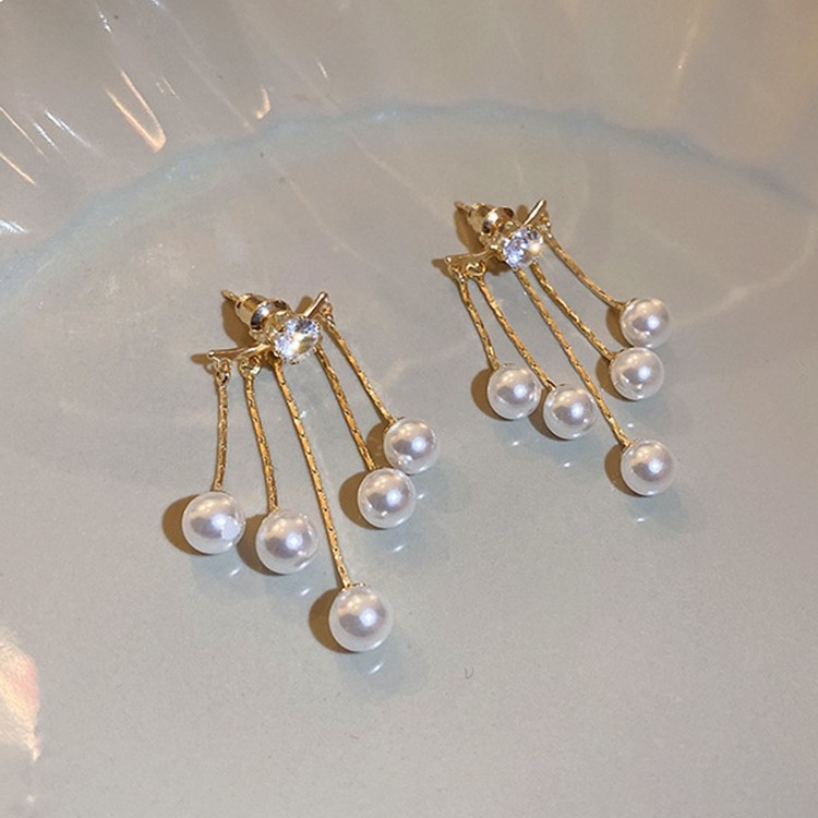 高級感珍珠白色流蘇耳環