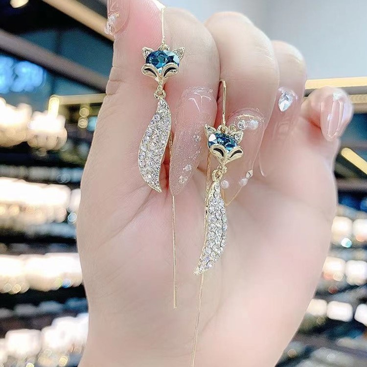 氣質精致小狐狸流蘇耳環