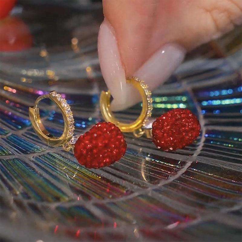 好運紅色愛心滿鑽耳環